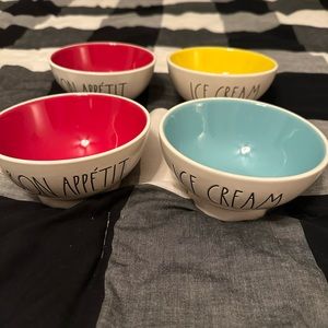 Rae dunn bowls